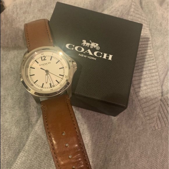 Authentic Coach Watch - Picture 5 of 7